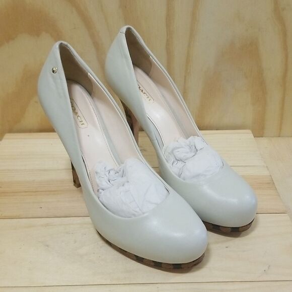 COACH ALEXA Soft Calf pumps Wmn's 7 1/2 - Picture 2 of 9